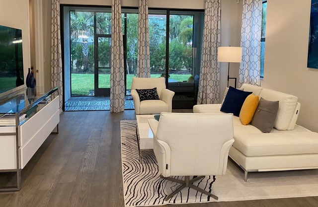 Welcome to this brand new exquisitely furnished Vila with a community pool & spa