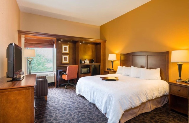 Welcoming Danville Retreat: Free Parking, Pet-Friendly, near Route 80
