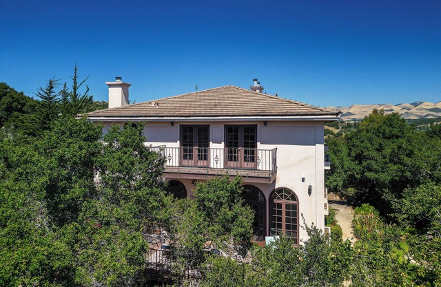 Welcoming four-bedroom Mediterranean Style Villa on 4.6 Acres in Arroyo Grande
