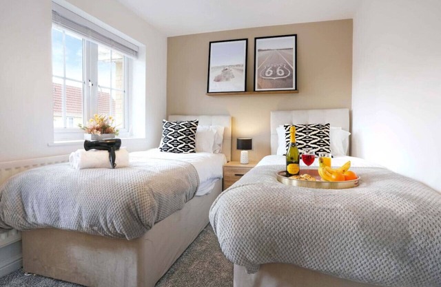 Welcoming House with Free Parking and Fast WiFi