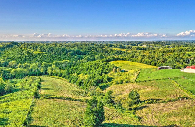 Welcoming Kentucky Home w/ Sprawling Views!