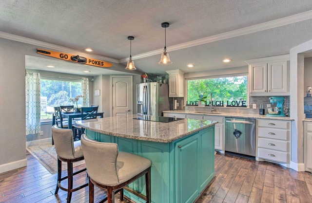 Well-Appointed Mead Getaway w/ Private Yard