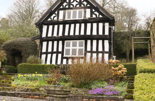 Well Cottage, LITTLE STRETTON