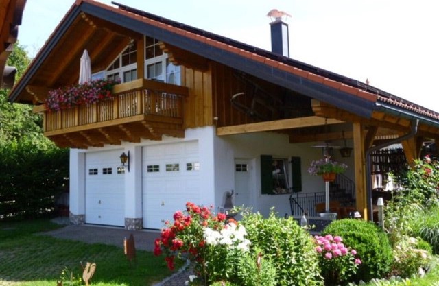 Maison de campagne *** bien entretenue dans une position tranquille et ensoleillée