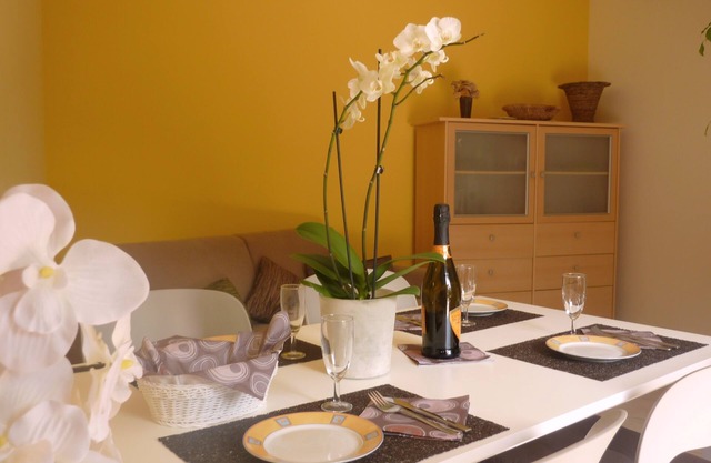 FEWO Cannobio with terrace 100 mtr to the beach, 1 parking lot free of charge at the house