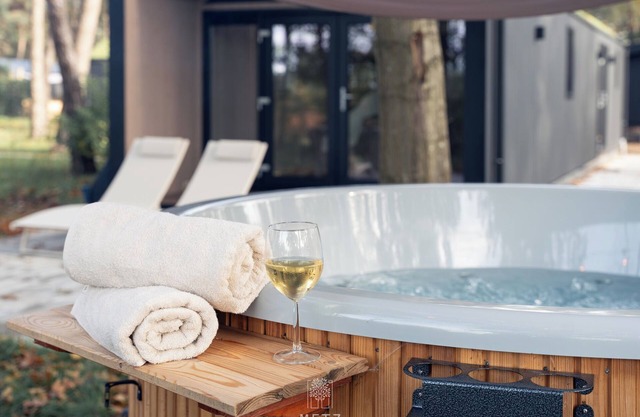 Wellness Lodge Hottub