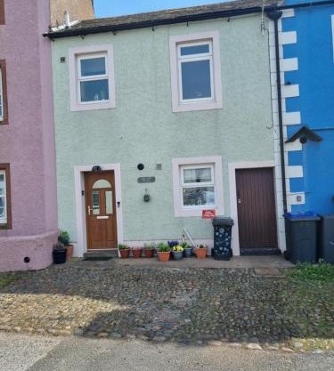 West View Cottage in Seaside Village of Allonby Cumbria