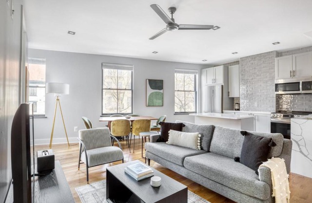 West Village 3br w wd nr Pier 46 NYC-1098