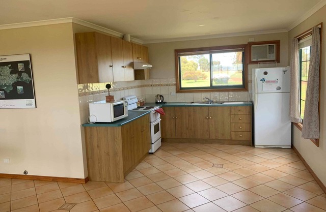 Western River Valley Cottages 2