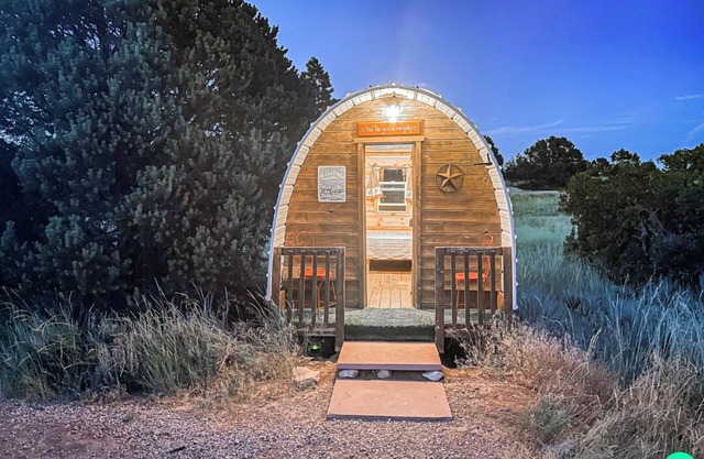 Western Wagon, linge de maison, douches chaudes, vue imprenable