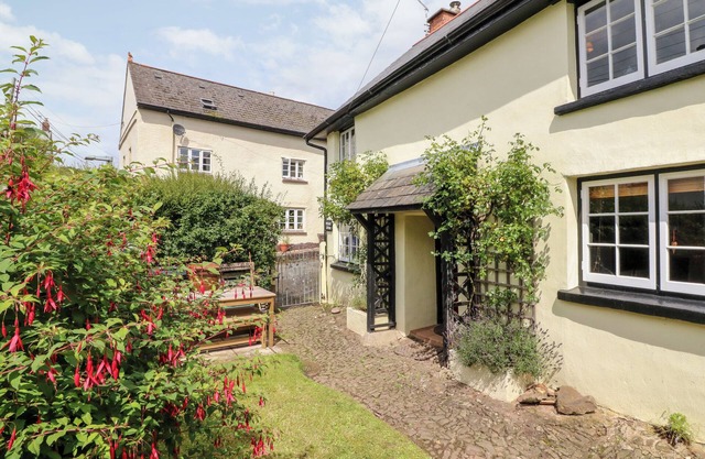 Westgate Cottage, LAPFORD