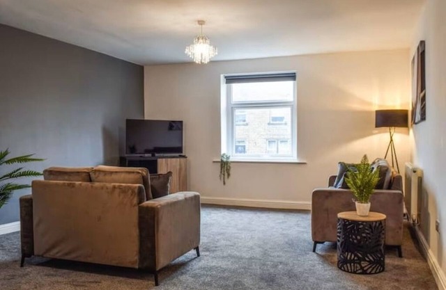 Westview Luxe Apartment