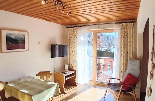 "Wetterstein Alm" apartment/living/bedroom/shower, WC - Neuner, Almenhof