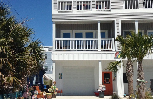 Location de plage accessible en fauteuil roulant Situé au coeur de Carolina Beach.