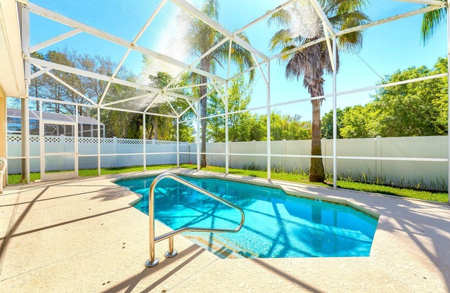 Whimsical Wonderland - Free Heated - Pool Games