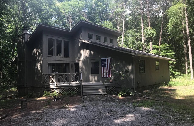 Cabine Whispering Oaks