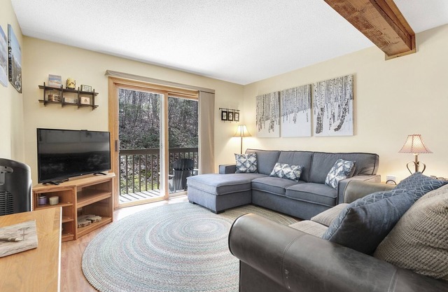 White Cap A-206 | 1 Bed, 1 Bath