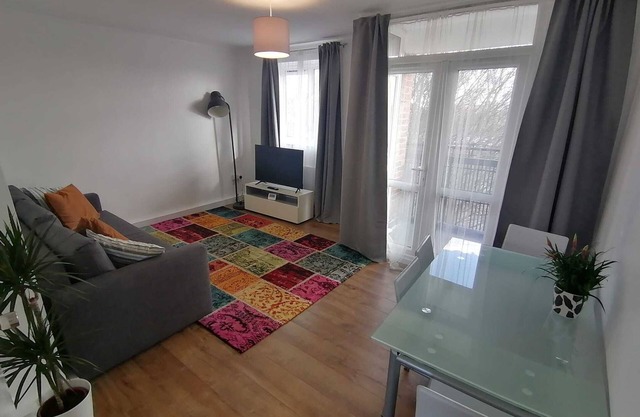 Moderne-Appartement-with-Balcon-Salle de bain privée séparée