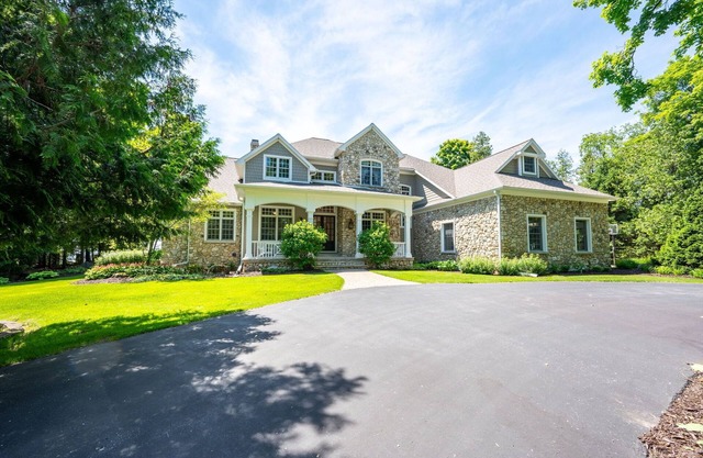 White Cliff Water Front Home, le meilleur du comté de Door!