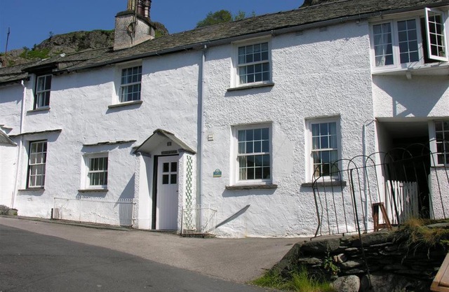 White Lion Cottage