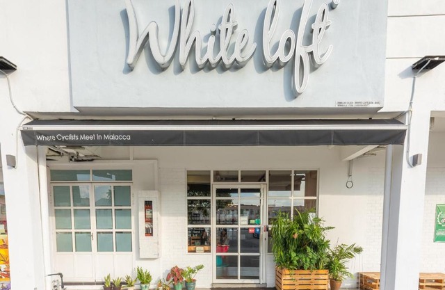 White Loft Hotel