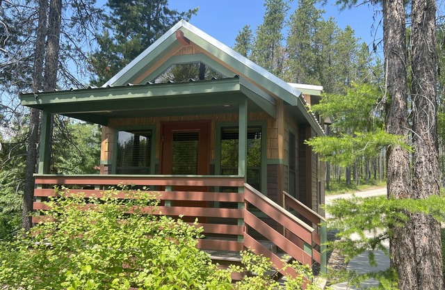 White Pine Cabin