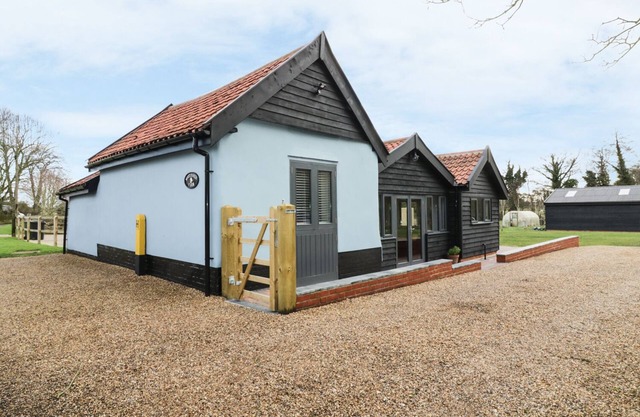 WHITEHANDS FARM BARN, Animaux acceptés dans le vieux Buckenham, Ref 938543
