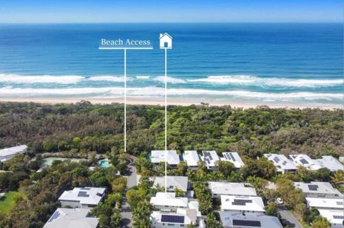 Whitehaven - 100m to Beach, Private Pool