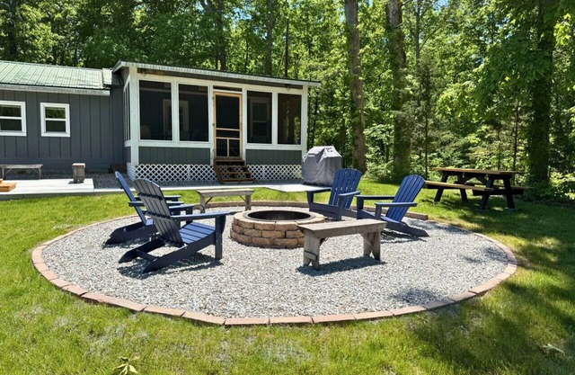 Enjoy mornings by the pond and evenings in the hot tub stargazing!