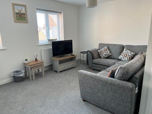 Whole House Modern Detached 2 Bedroom Coach House in Spalding