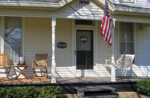 Beautiful 1896 Farmhouse, rural setting. Tranquil location for a quiet getaway.