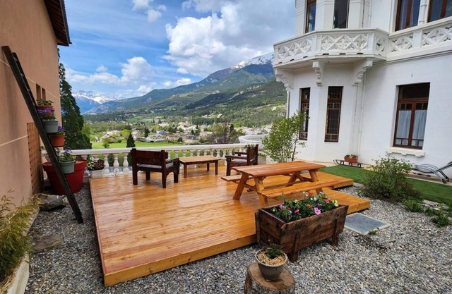 Wifi, 1er étage, vue vallée, piscine, sauna, terrasse, télévision, 93m², Pra Loup