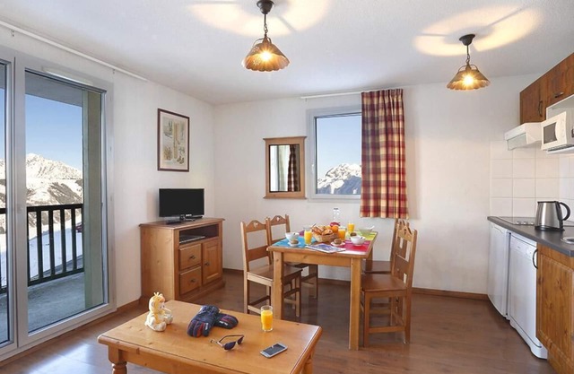 Wifi, 50m des commerces, remise en forme, piscine, sauna, parking, casier à ski, 32m², Peyragudes