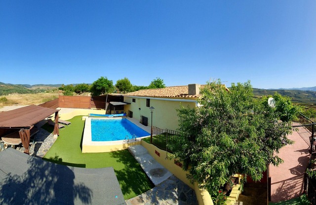 WIFI, PISCINE, RELAX, CLIMATISATION ET PAIX DE L'ESPRIT