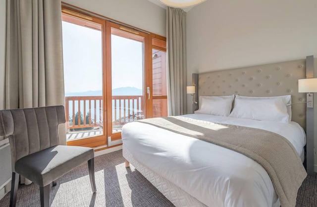 Wifi, pied des pistes de ski, sauna, hammam, balcon, télévision, casier à ski, 55m², Les Arcs