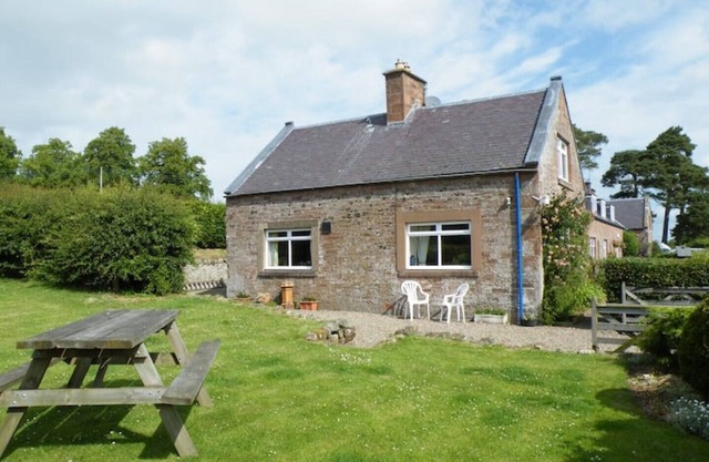 Wild Rose in rural location with lovely views on a working farm with walks