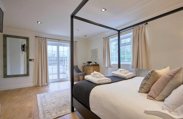 Wilding Hotel