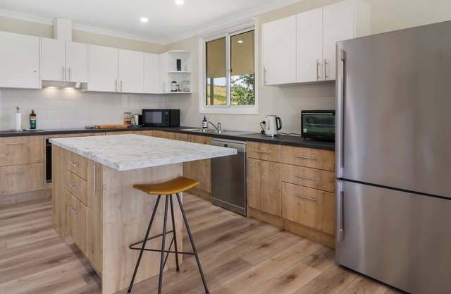 Wildlife Rise, This is a flexible, relaxed all seasons property to be enjoyed by families. Enjoy the