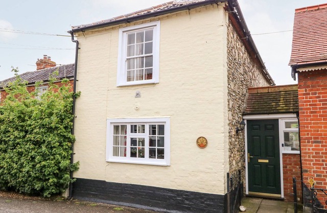 William Cottage, METFIELD