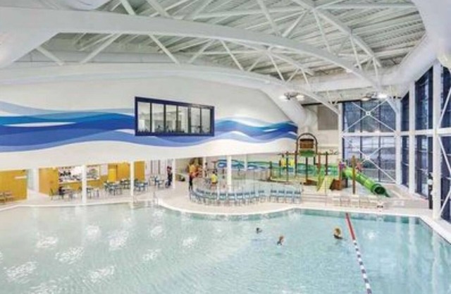 Willow Lodge est situé dans 130 acres de bois sur Finlake Holiday Park 5 *