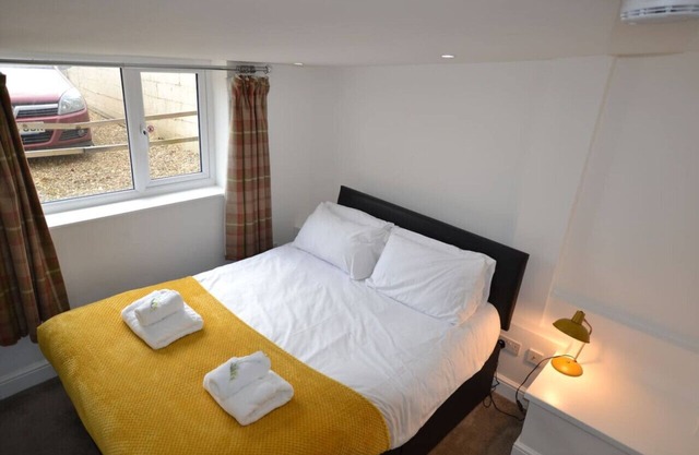 Willow Tree 1 bed Apartment - Stayseekers