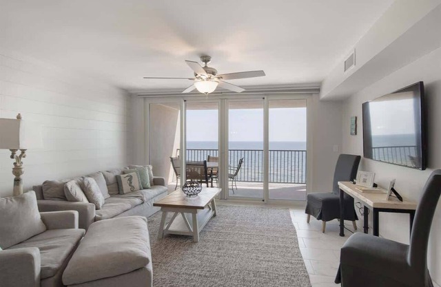 Wind Drift 611 SW Chic Coastal Vibes & Gulf Tides