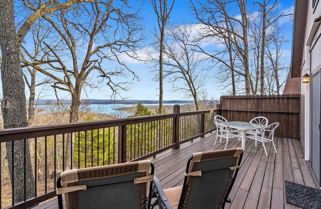 Windjammer Cottage - Branson