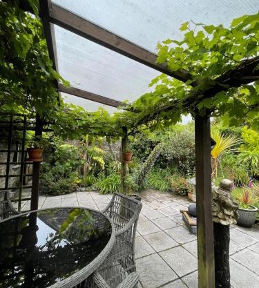 Windman Cottage - your tranquil home from home with beautiful garden