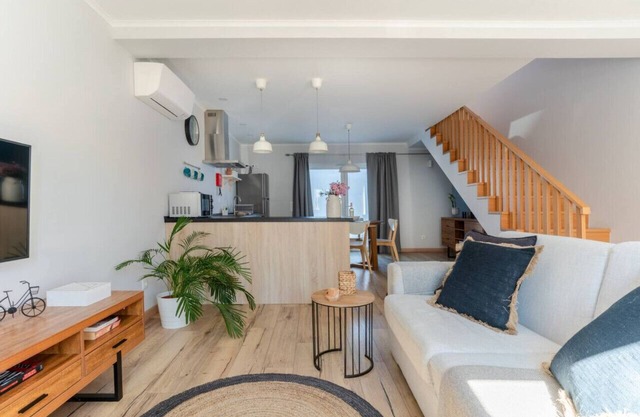 Windmill Escape - Areia Townhouse
