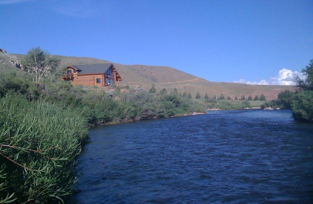 WindRiver / Yellowstone Cabin