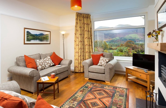 WINDRUSH, pet friendly, with a garden in Portinscale