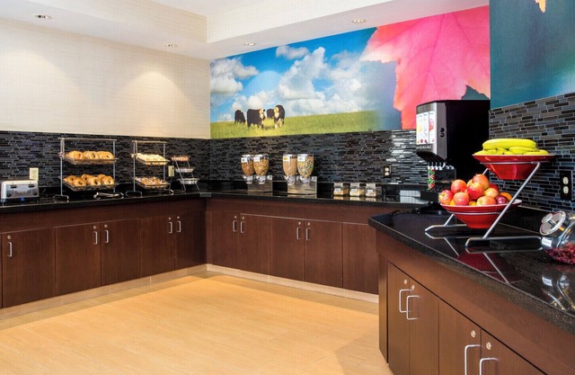 Fairfield Inn & Suites Oshkosh