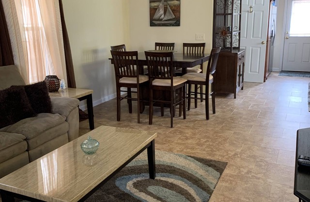 WingSong of Highlands near the Bay/ocean/Seastreak Ferry