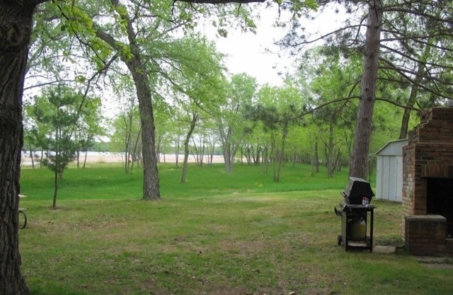 Wisconsin Dells Waterfront Cabin
